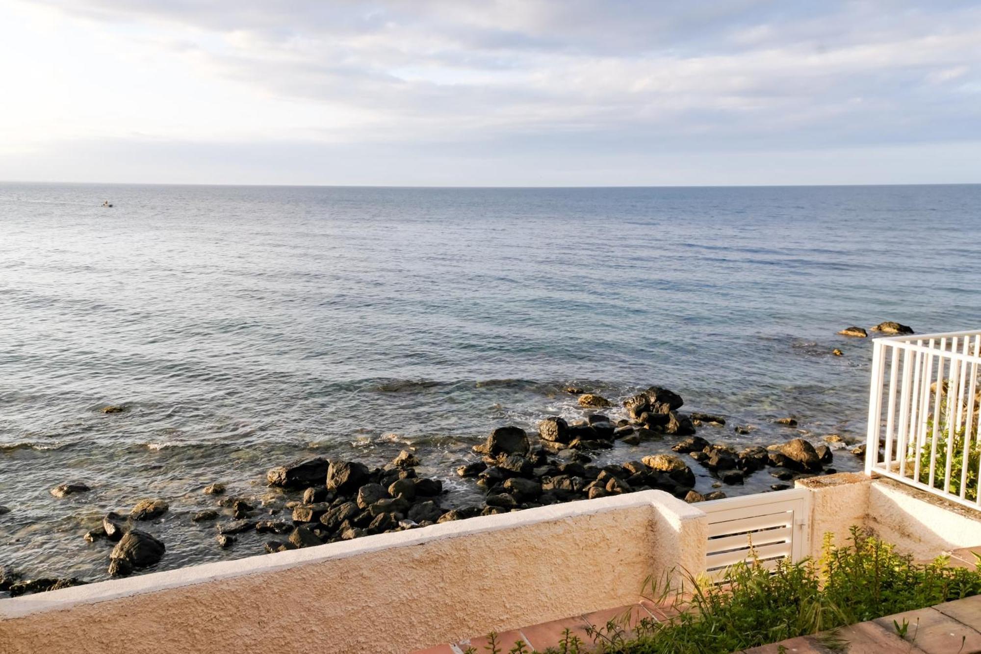 Villa La Vista - Baia Del Gambero Аугуста Экстерьер фото