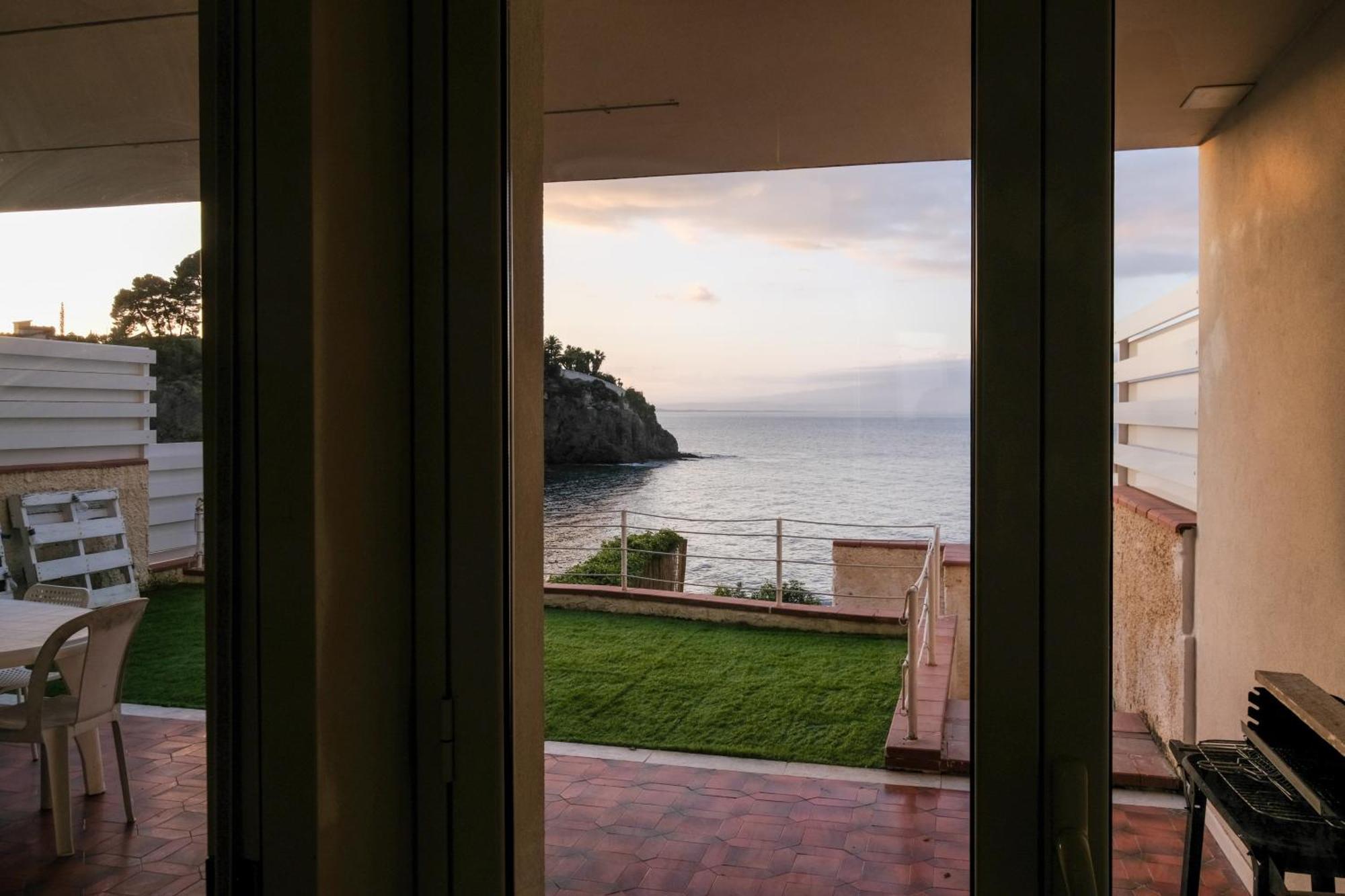 Villa La Vista - Baia Del Gambero Аугуста Экстерьер фото